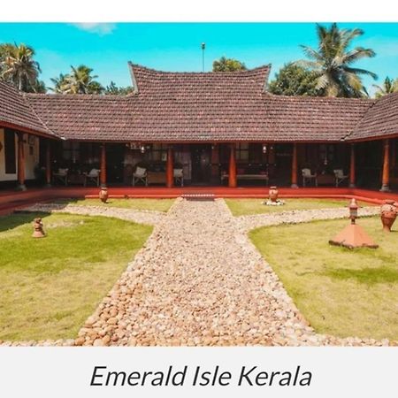 Emerald Isle Alappuzha ภายนอก รูปภาพ