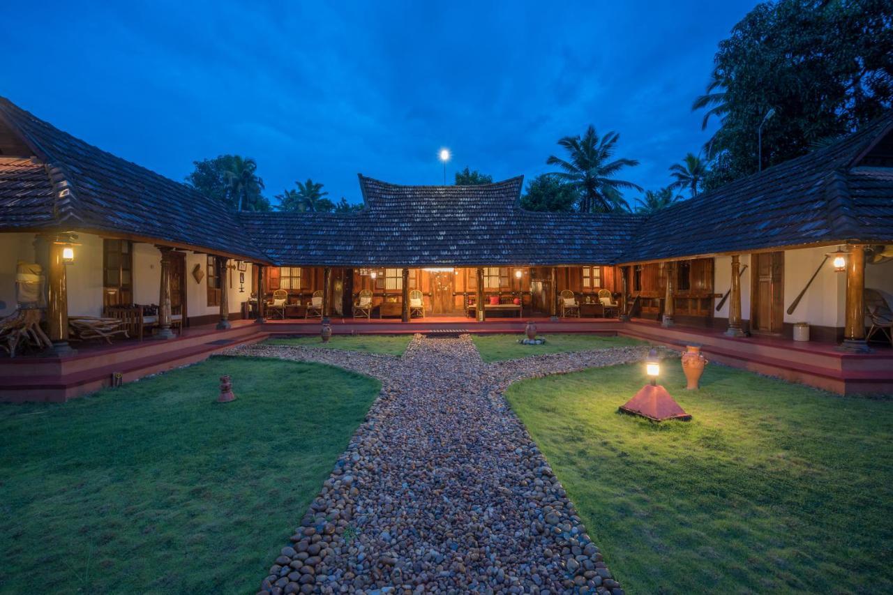 Emerald Isle Alappuzha ภายนอก รูปภาพ